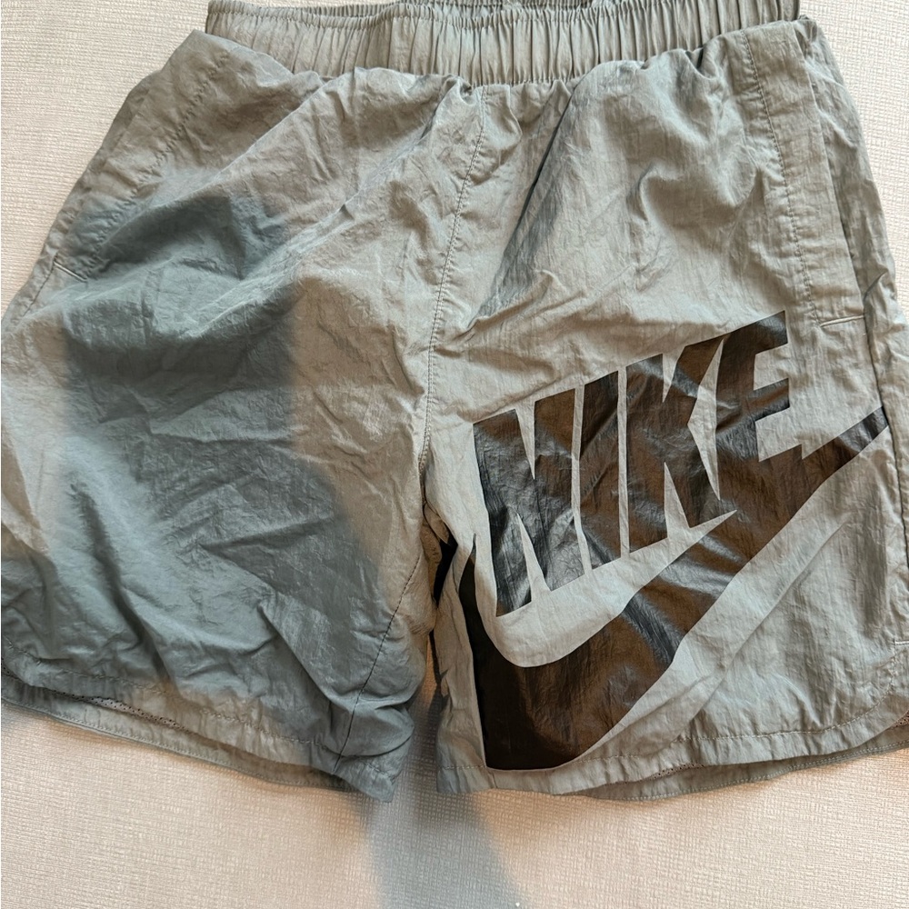 Nike Gray Athletic Shorts Lightweight Design